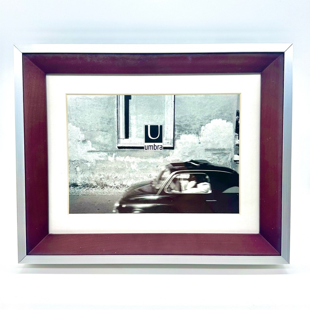 Umbra Portal 5x7 Picture Frame NWOT